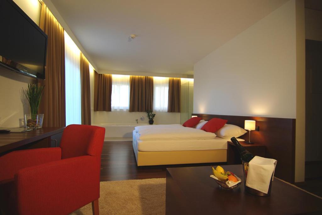 Hotel & Restaurant Christkindlwirt Штайр Номер фото